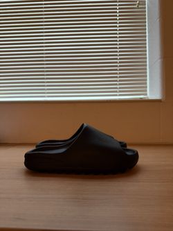 Yzy Ys-01 Black