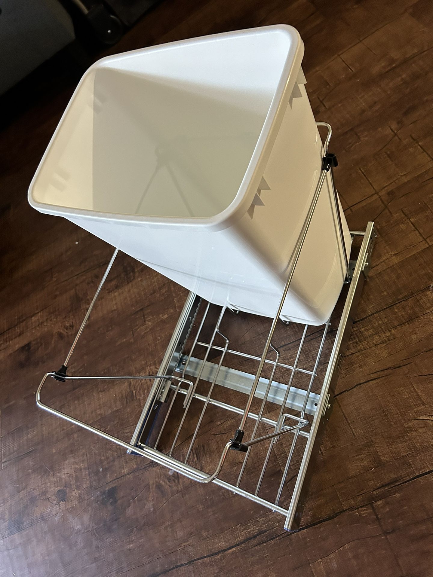 Removable double garbage can for kitchen cabinets, garbage recycling bin