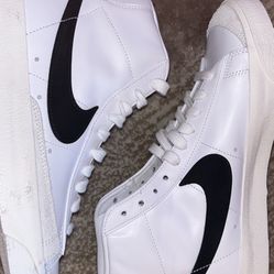 Nike Size 9 1/2 Women’s