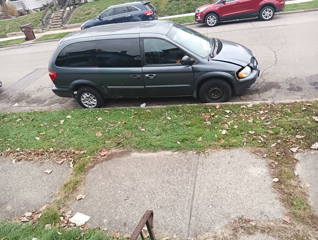 2002 Dodge Grand Caravan