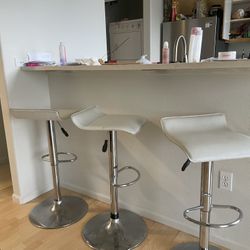 Bar Stools 
