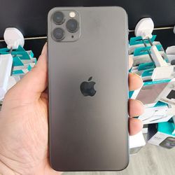 Apple iPhone 11 Pro Max 64GB in Graphite (Factory Unlocked/Desbloquiado)
