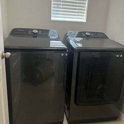 Smart Samsung Washer and Dryer