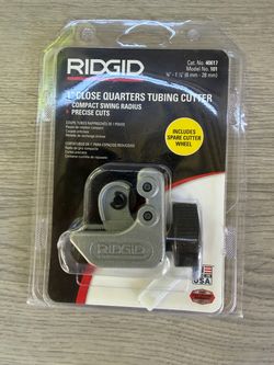 Rigid 1/4 in. to 1-1/8 in. 101 Close Quarters Copper, Aluminum, Brass, and Plastic Tubing Cutter, Multi-Use Tubing Tool