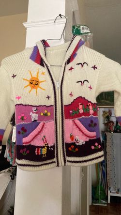 Girls sweater size. 2/3 years
