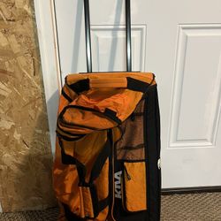 Light weight Kia luggage