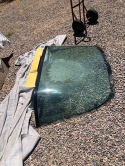 88 Camaro back window glass