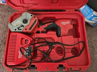 Milwaukee m12 pvc cutter