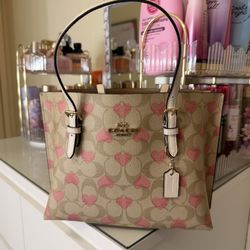 Coach Mollie Tote Valentines Collection  