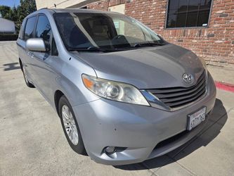 2013 Toyota Sienna
