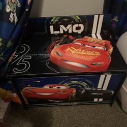 Disney Cars Toy Chest 