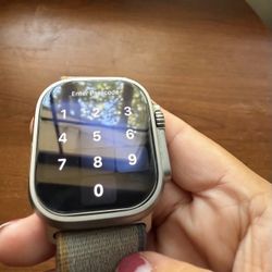 Apple Watch Ultra 2 49MM Titanium Cellular + GPS