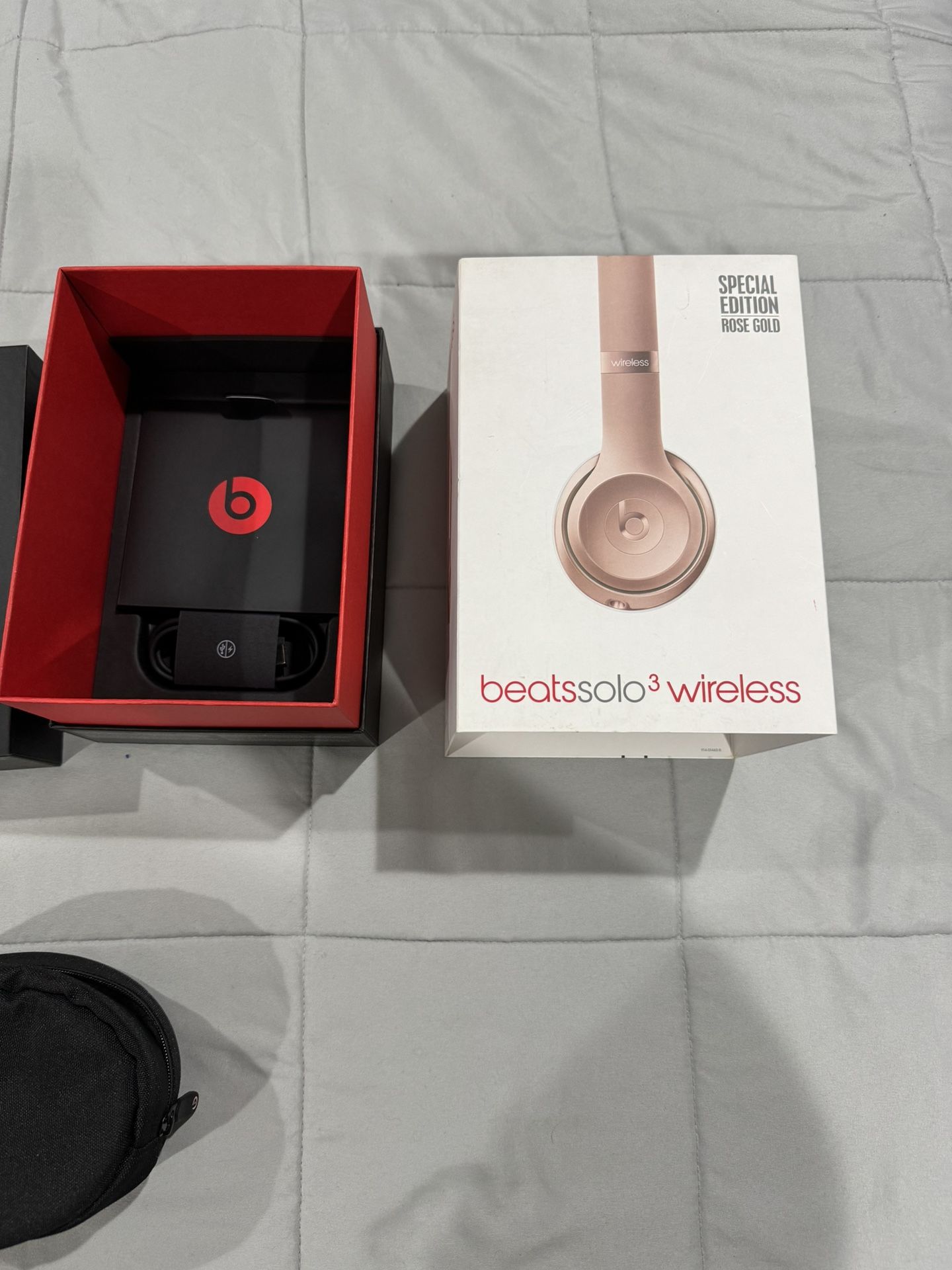 Beats Solo 3 Wireless Headphones Rose Gold
