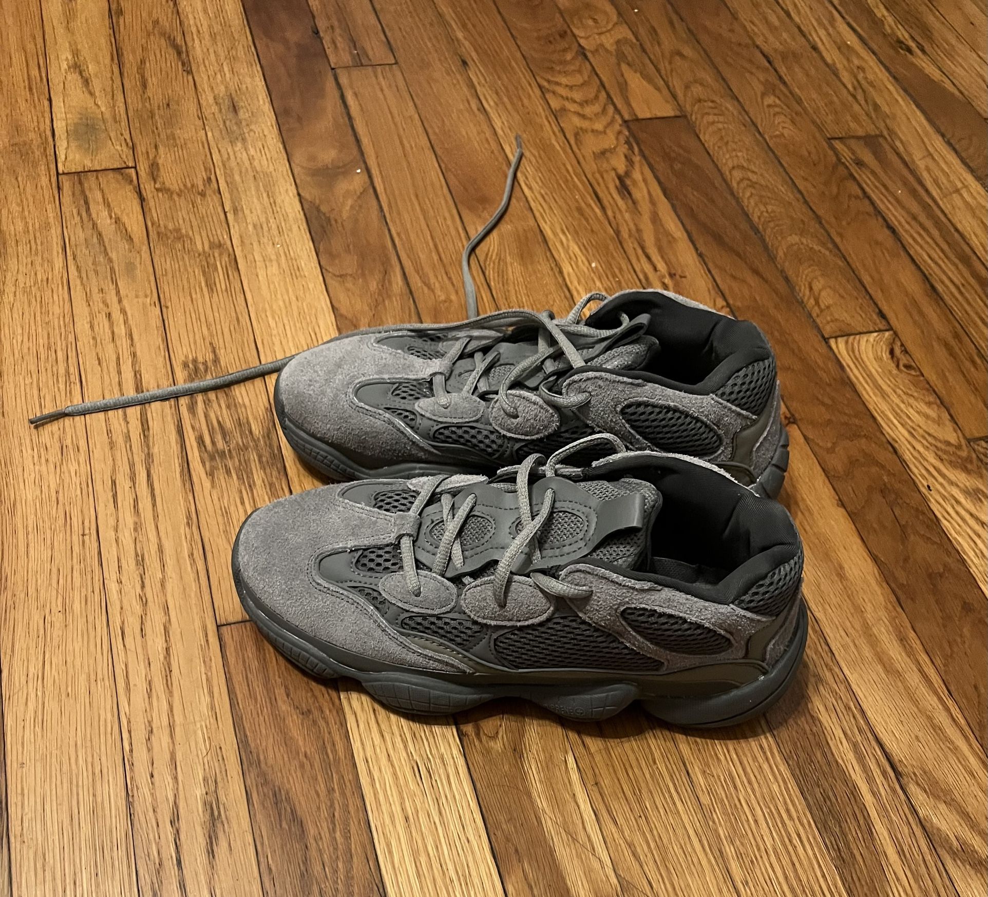 Yeezy Adidas’s 