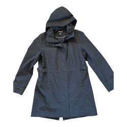 Kirkland Rain Coat women’s medium