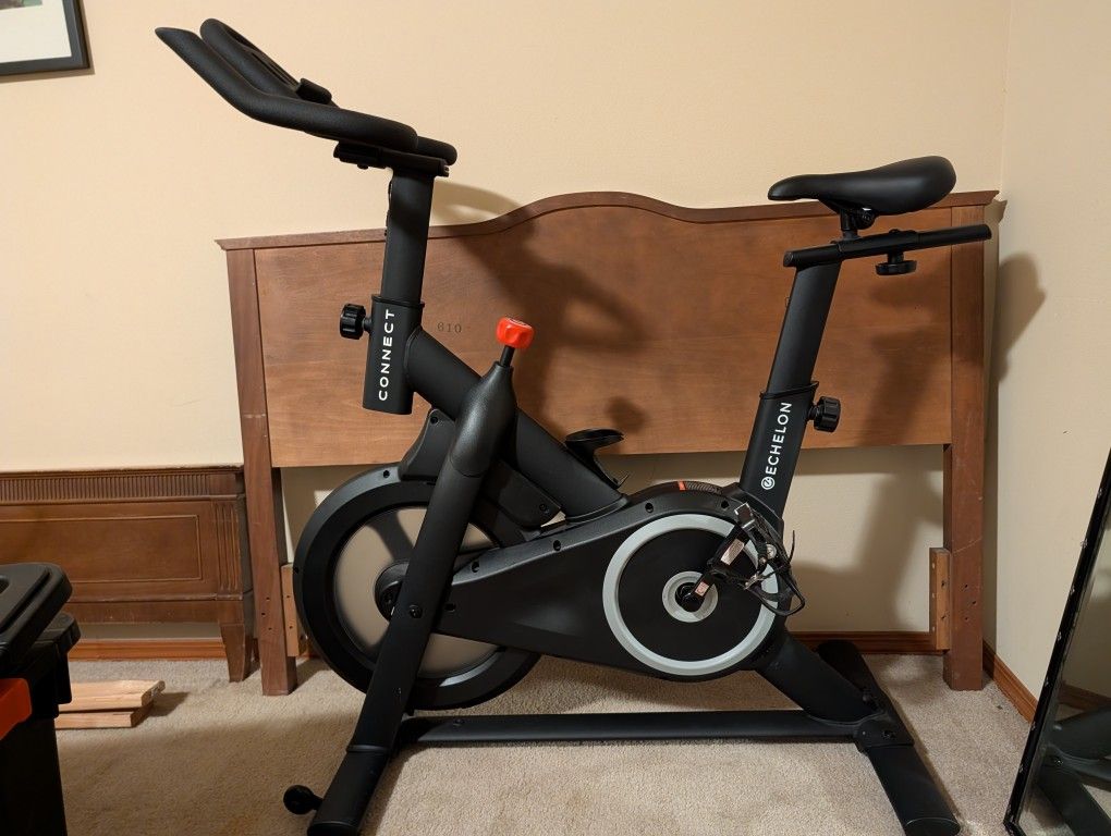 Echelon Ex-15 Exercise Bike