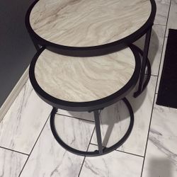 Coffee table set