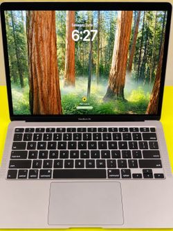 Apple Bundle – MacBook Air (2020) + iPhone 12 mini