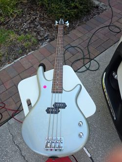 Ibanez 4-String Electric Bass Guitar