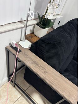 Mueble para cargar y decorar tu sala o habitación