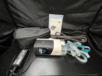 Resmed S11 Autoset CPAP is LIKE NEW!!! Only 17 hours!