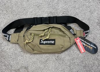 Supreme SS18 Waist Bag Tan for Sale in Stuyvsnt Plz, NY - OfferUp