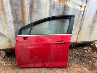 2016-2919 Chevy Cruze Door Driver Left Front Red