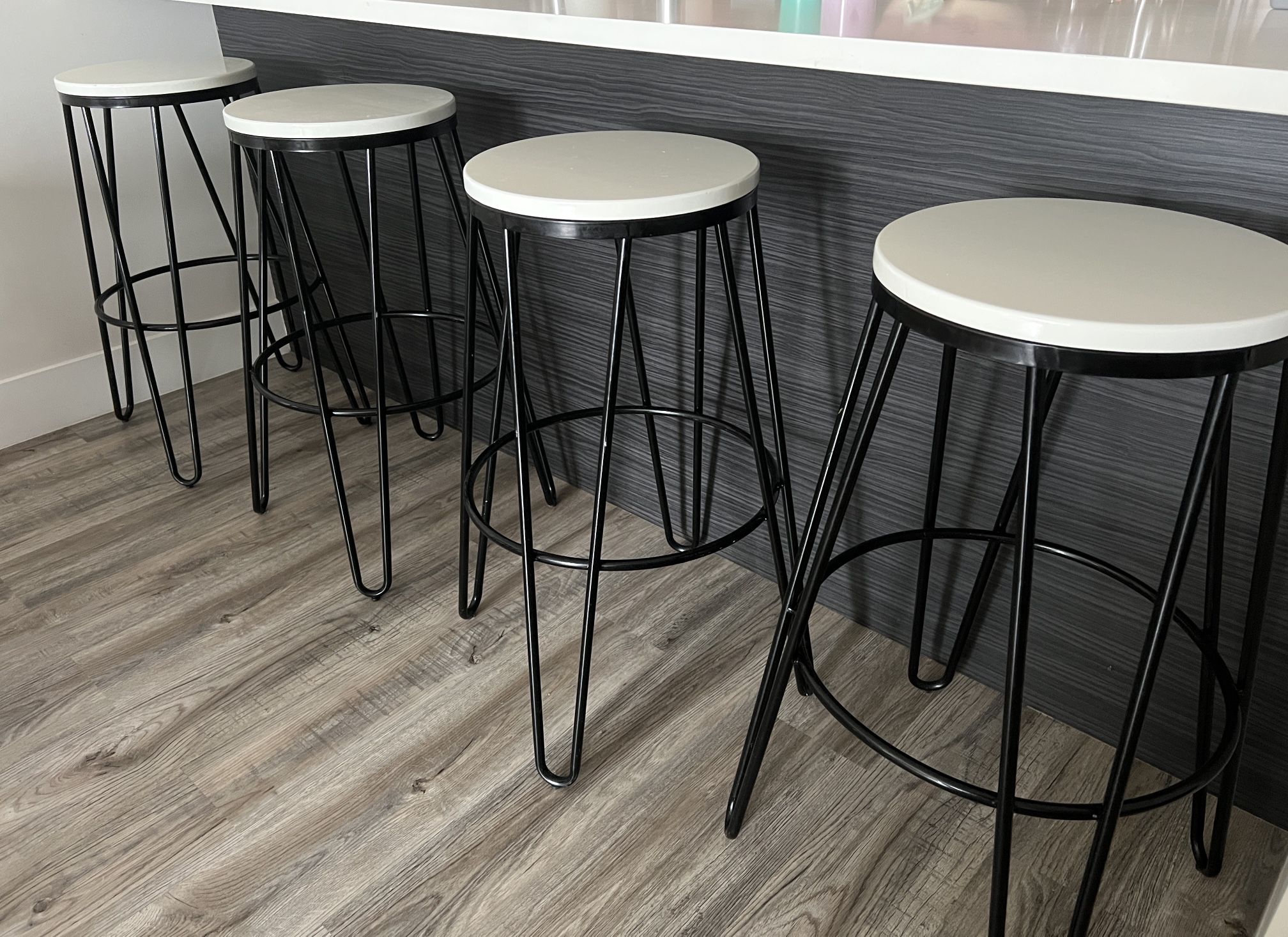 Bar/ Kitchen Stools (Set of 4)