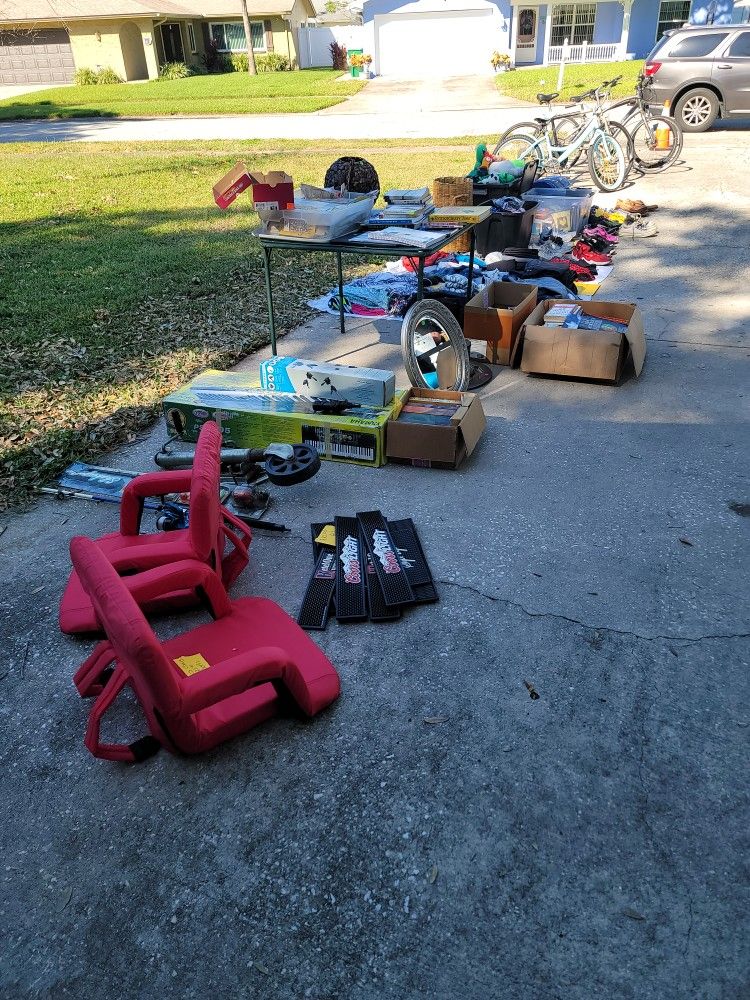 Curb Alert - EVERYTHING MUST GO!!
