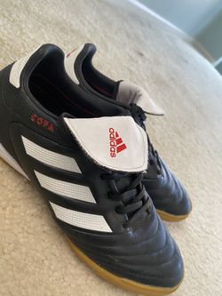Adidas Men’s Indoor Copas 7.5/ Women’s 8.5