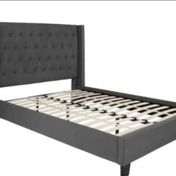 Full Size Tufted Bedframe 