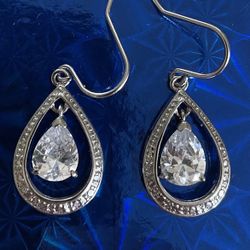 Beautiful Earrings New