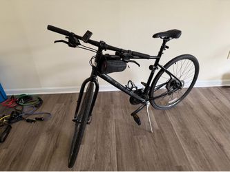 2023 Marin Fairfax 1 Large Hybrid Bike - Gloss Black
