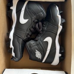 Jordan 1 Mid Baseball Cleats 2Y Nike Air Jordan 