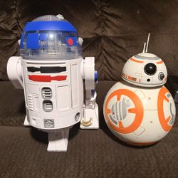 BB-8 And R2D2 Droids
