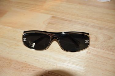 Chanel metal frame sunglasses