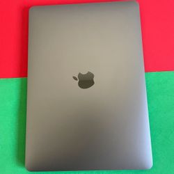 Apple MacBook Air 13 (2020 Model/ M1 chip) 8GB Memory 256gb storage works perfect