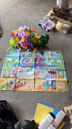 Summer lei party decor