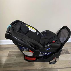 Britax  Endeavor Infant Seat With Base