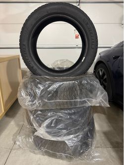 Michelin X-Ice Snow 255/45R19 — Set of 4 Winter Tires — $875 OBO