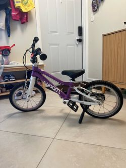 WOOM Kids Bike – Purple – Great Condition – Rides Great