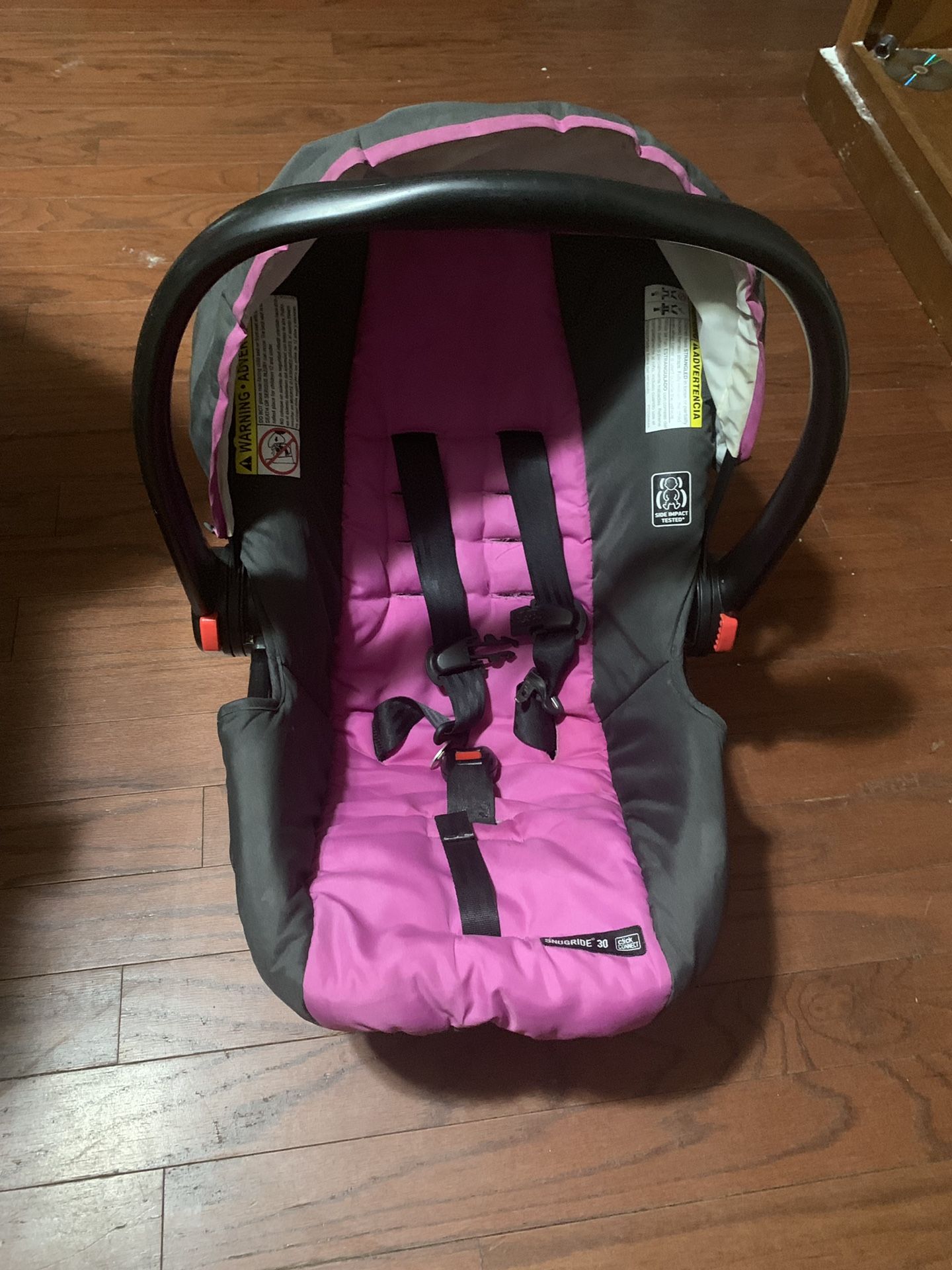 Graco carseat with base