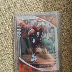 Joe Burrow ROOKIE CARD