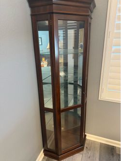 Clear Cabinet