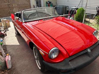 1977 MGB