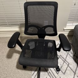 WorkPro 1000 Series ergonomic mesh office chair