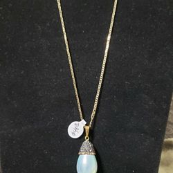 New Gold Plated Necklace (20in) w/Mother Pearl Charm