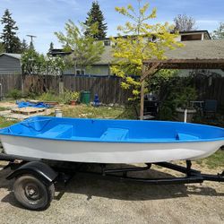 Great Small Fishing Boat And Trailer