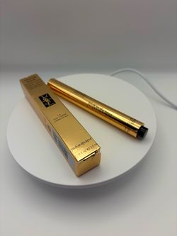 YSL Touche Éclat Radiant Touch Highlighter Pen