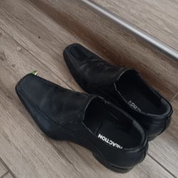 Kenneth Cole Reaction Men's size 7 shoes